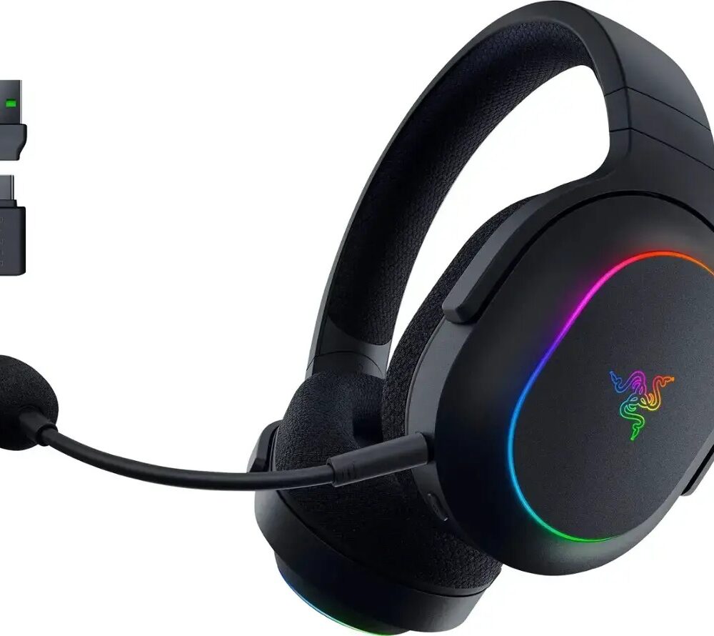 Razer BARRACUDA X Chroma - RGB Wireless & Bluetooth - PC/PS5/Switch/Android Gaming Headset