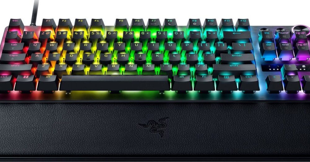 Alternative view of Razer HUNTSMAN V3 PRO TENKEYLESS ANALOG - Optical Gaming Keyboard - Rapid Trigger - US Layout