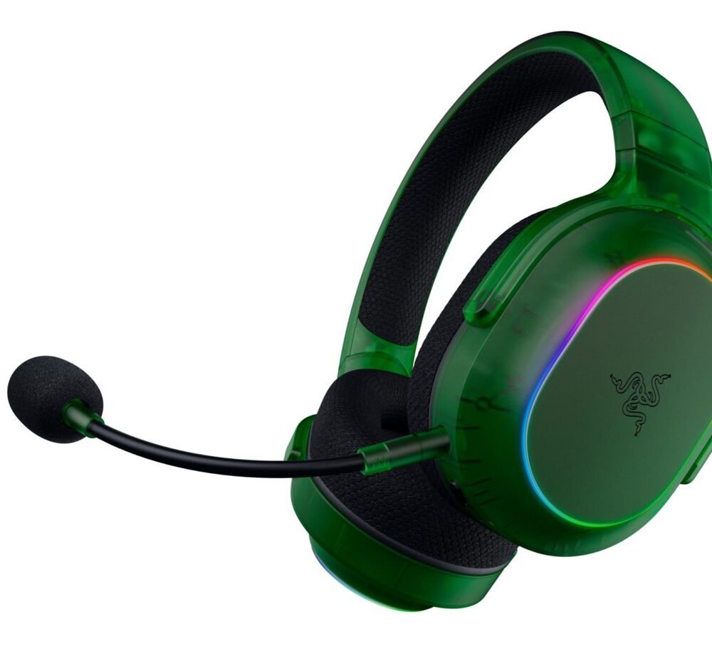Razer BARRACUDA X Chroma - Phantom Green - RGB Wireless Gaming Headset - PC/PS5/Switch/iOS/Android