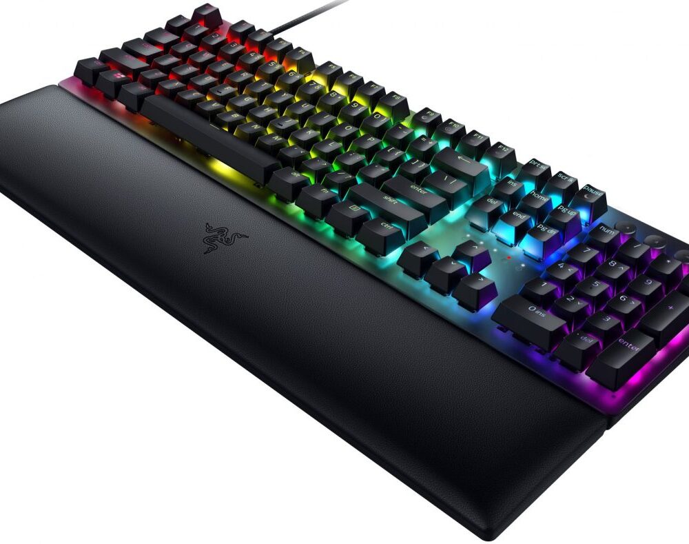 Alternative view of Razer HUNTSMAN V2 - RGB Optical Gaming Keyboard (Linear Red Switch) - US Layout